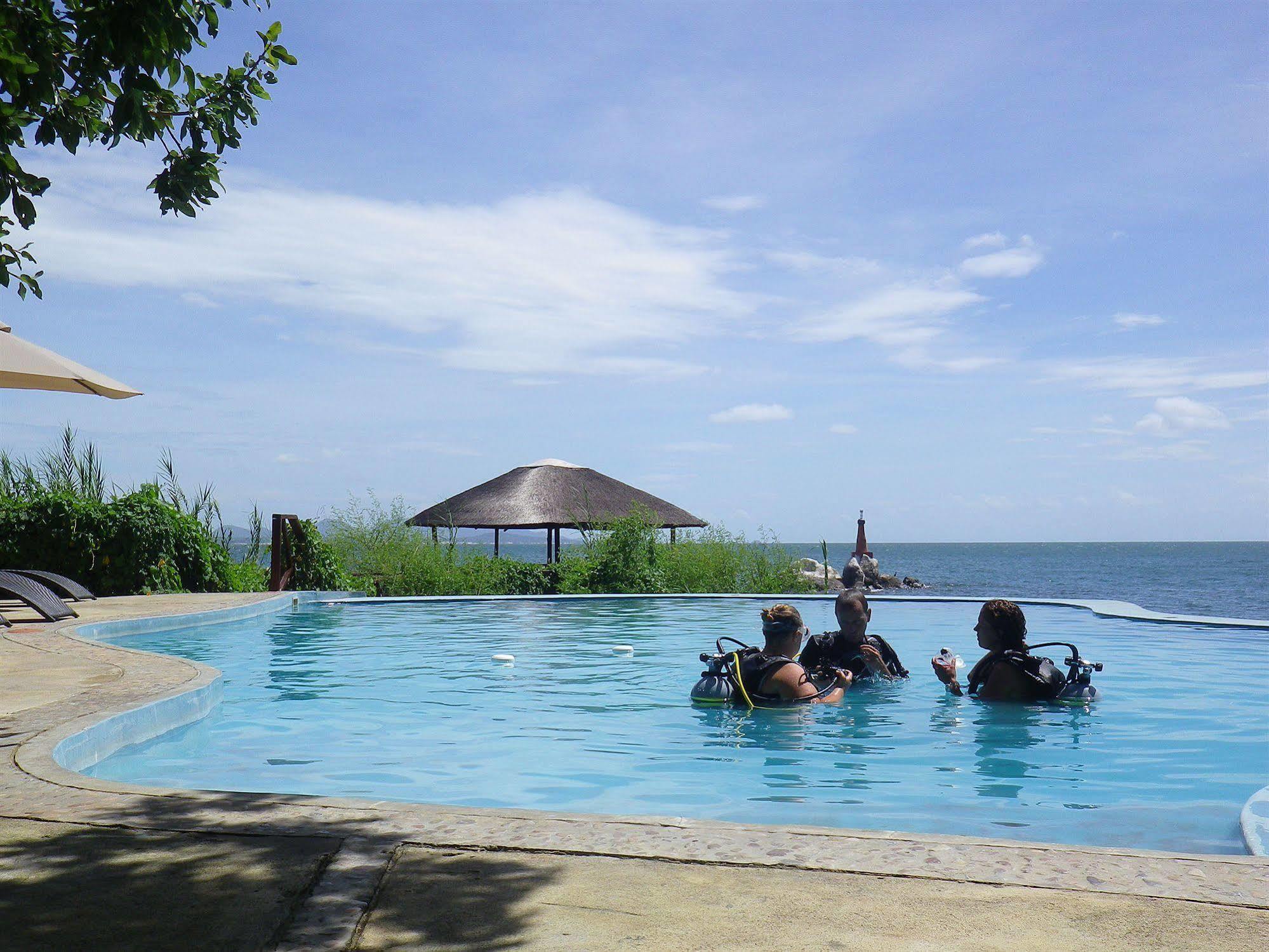 Blue Zebra Island Lodge Senga Exterior foto