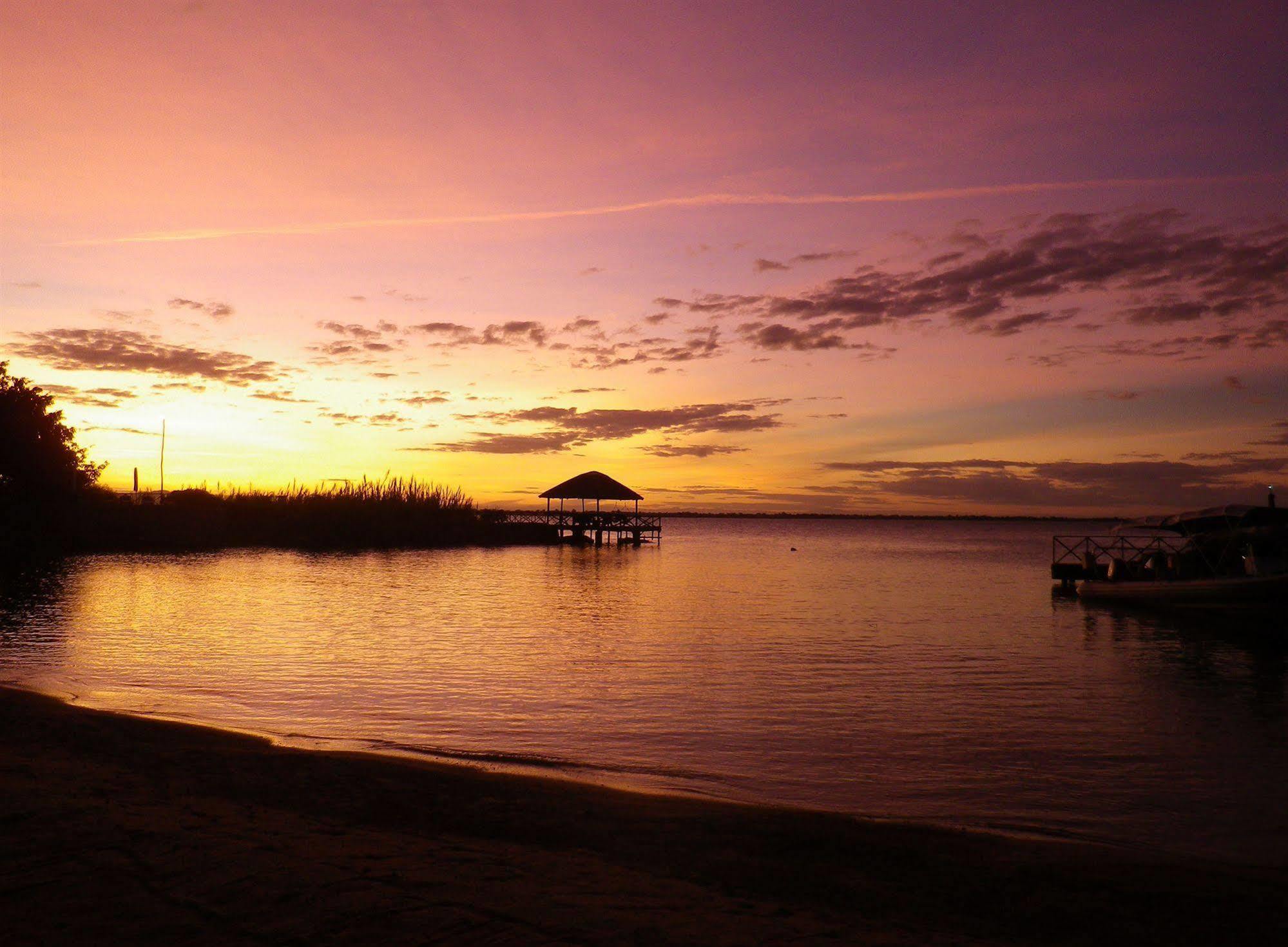 Blue Zebra Island Lodge Senga Exterior foto